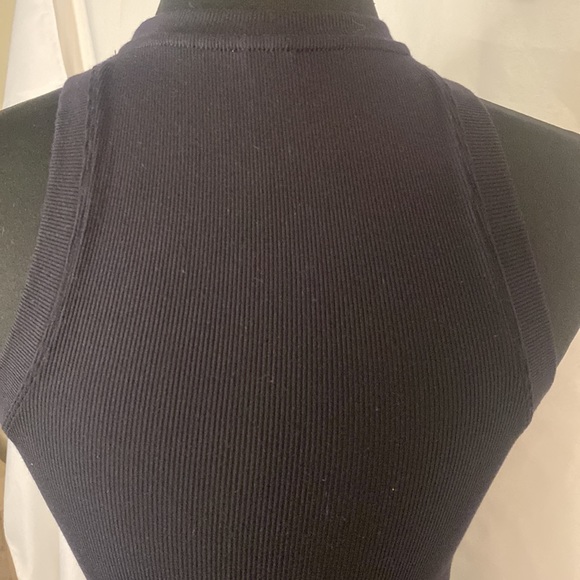 wilfred free black sleeveless midi body con dress - Picture 5 of 8